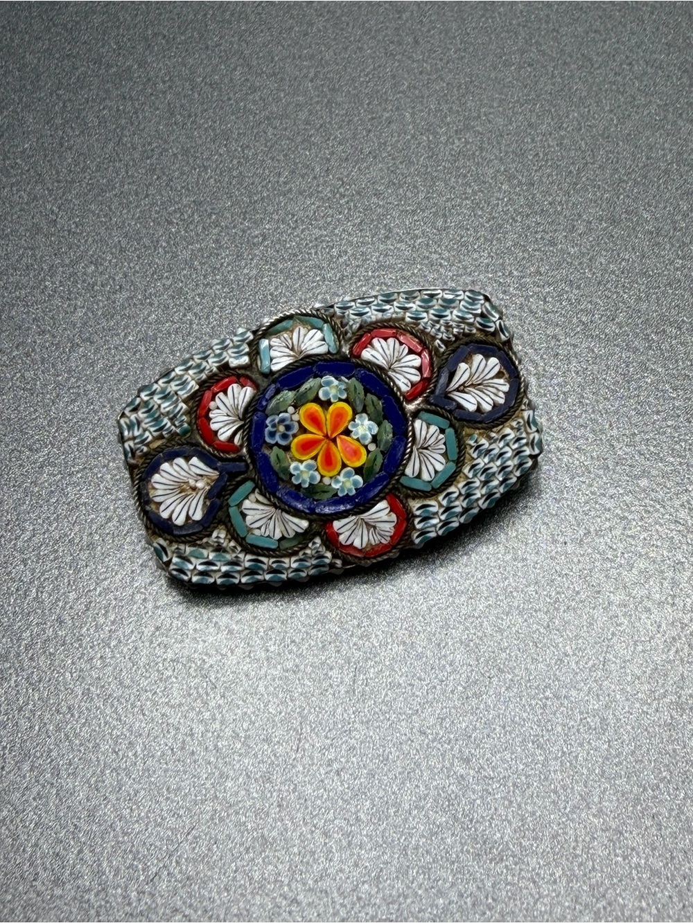 🔥2/$100 Vintage Micro Mosaic brooch set in Sterling Silver